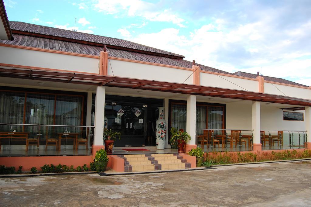 The Golden Lake Hotel Naypyidaw Eksteriør bilde
