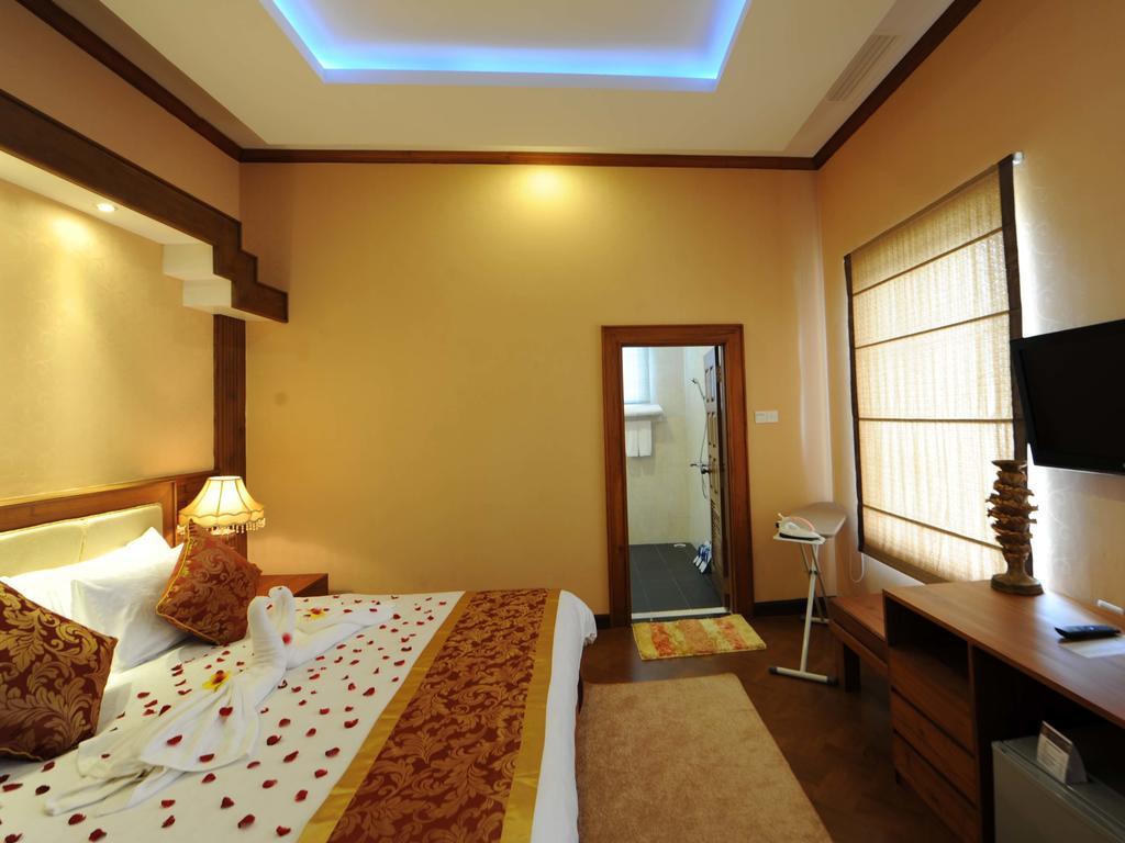 The Golden Lake Hotel Naypyidaw Eksteriør bilde