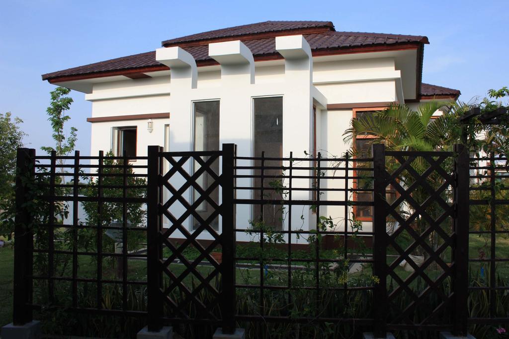The Golden Lake Hotel Naypyidaw Eksteriør bilde